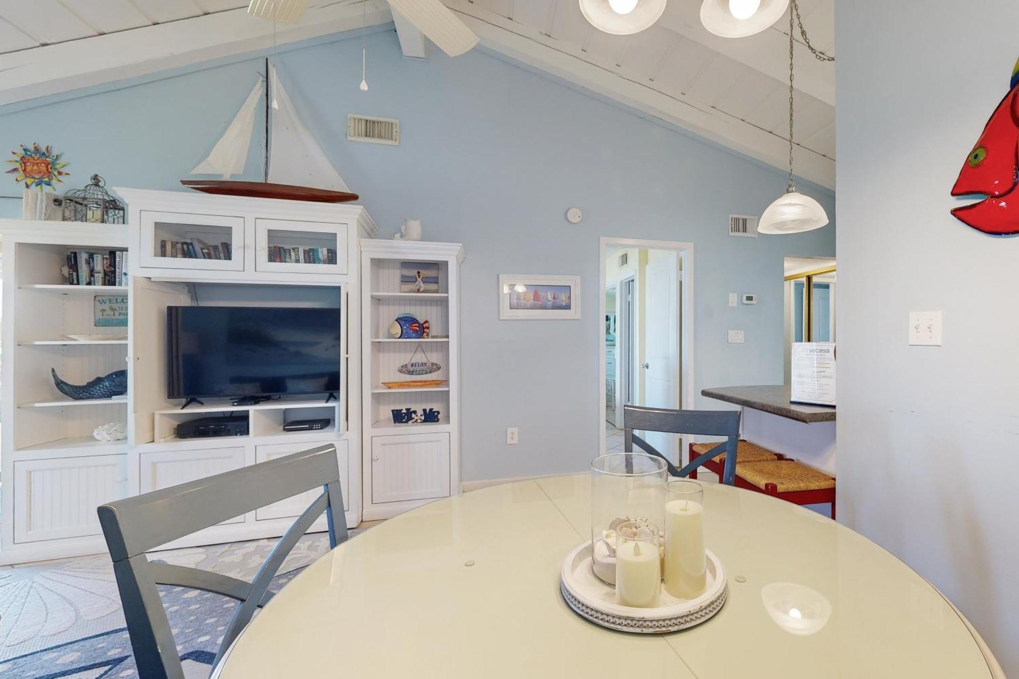Chateau La Mer Destin Room photo